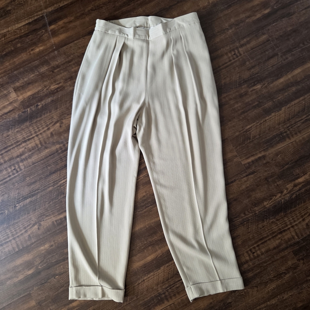 Jones New York Cream Pleated Trousers